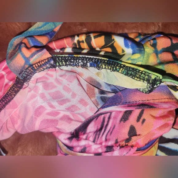 Pyramid Collection Maxi Dress - Picture 6 of 6